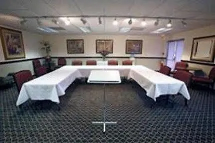 Отель Ramada By Wyndham Davenport Orlando South 3*,  США