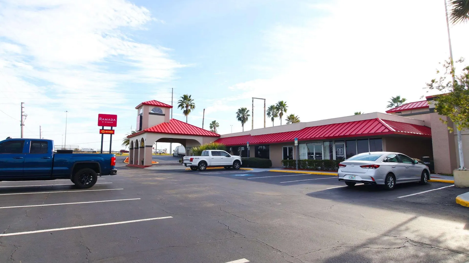 Ramada By Wyndham Davenport Orlando South Hotel 3*,  United States