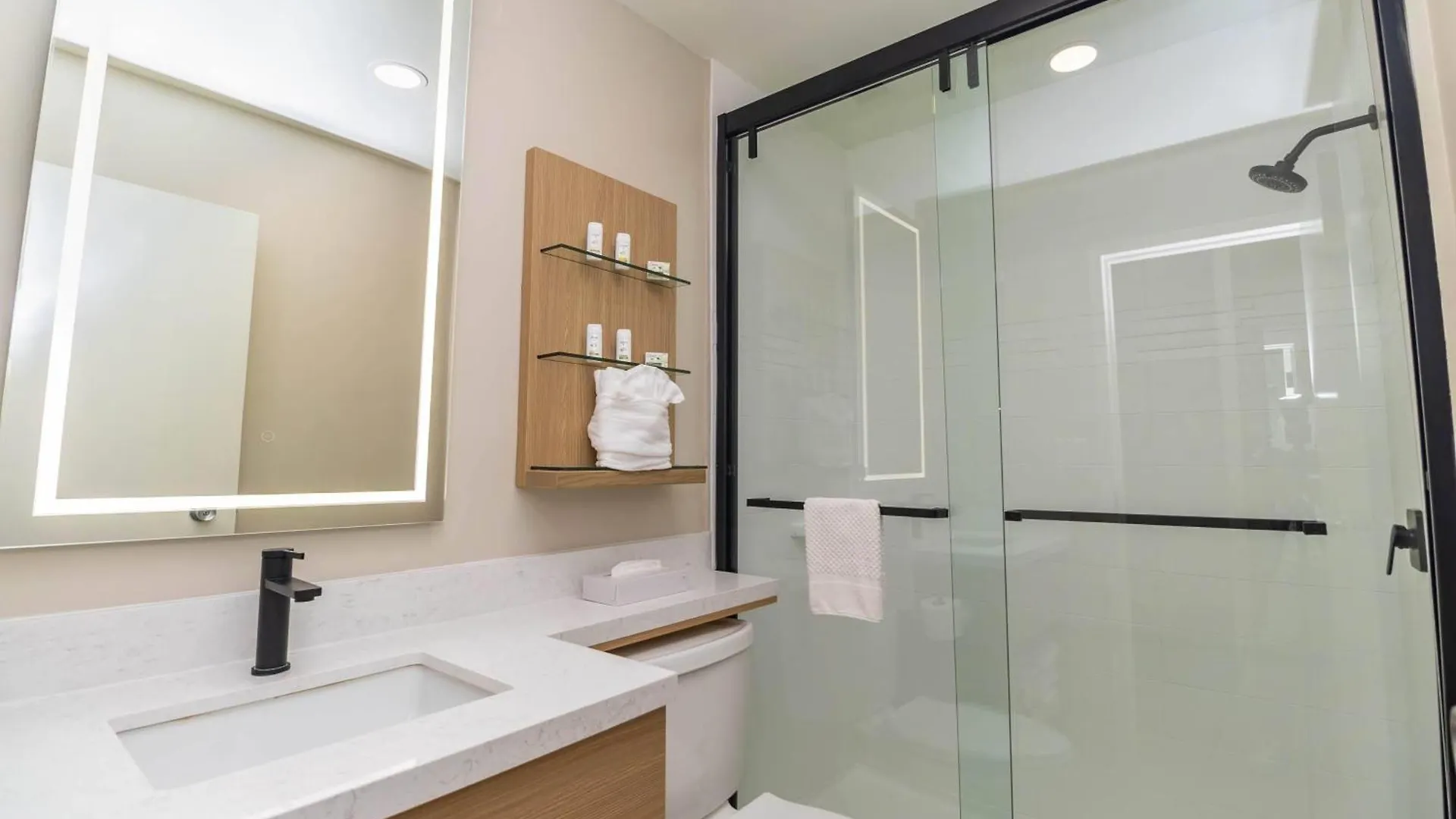***  Ramada By Wyndham Davenport Orlando South Hotel United States
