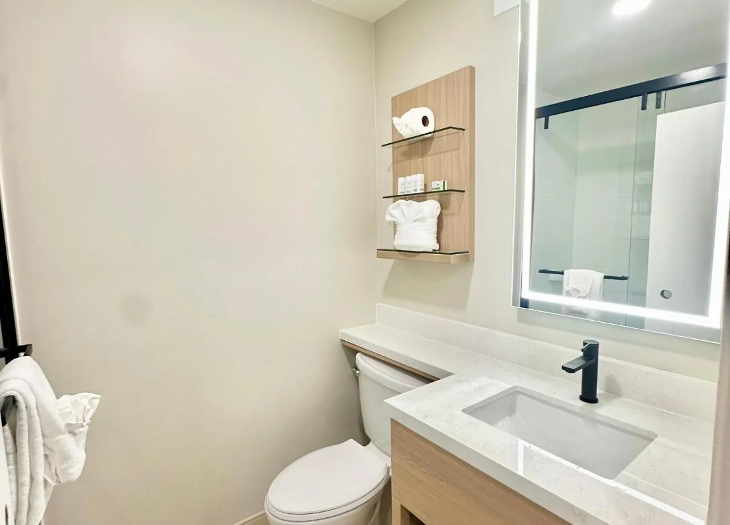 Ramada By Wyndham Davenport Orlando South Hotel