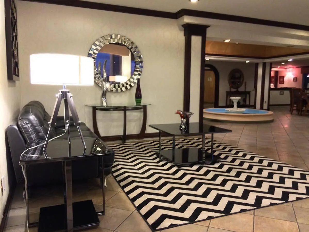 Ramada By Wyndham Davenport Orlando South Hotel
